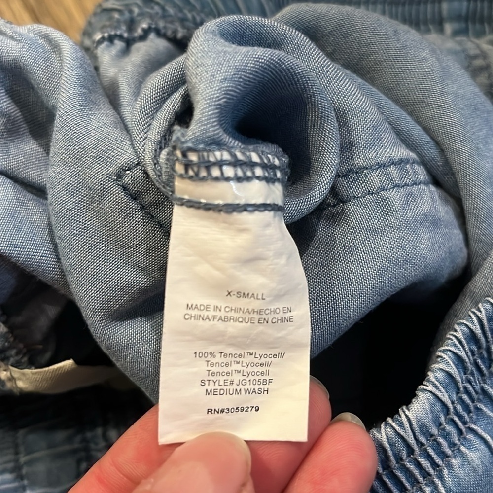 THREAD & SUPPLY tencel chambray pants, size XS - Picture 3 of 4